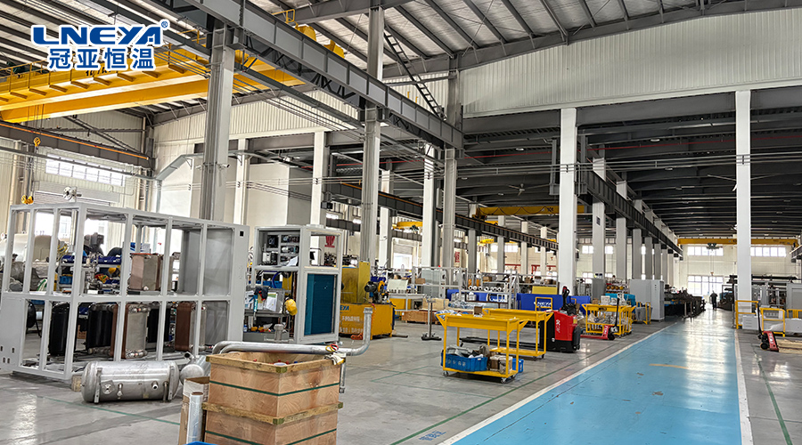 卡盘用Chiller的温度范围、介质选择与出口控温精度说明 - 卡盘用Chiller（images 2）